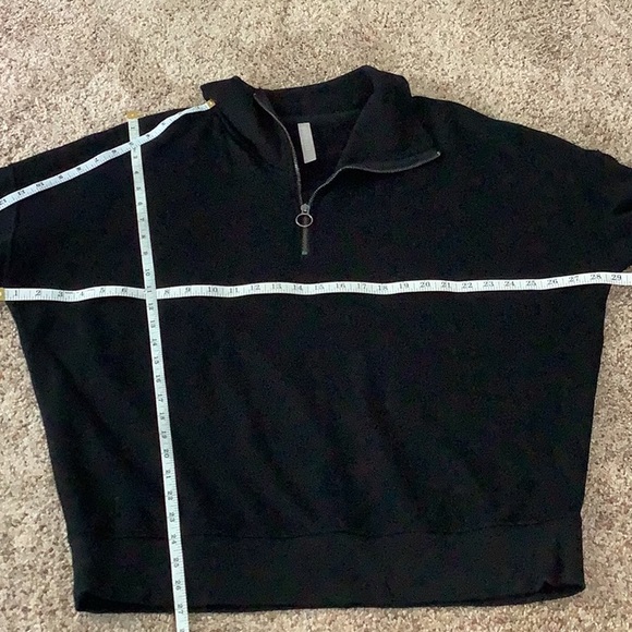 NWOT - Athleta Cozy Karma 1/4 Zip Pullover - black - size XLT - Picture 11 of 15